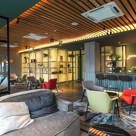 Ceylonz Suites By Mykey-2